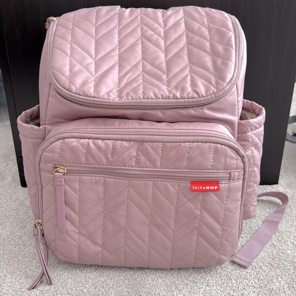 Skip Hop diaper bag in Mauve